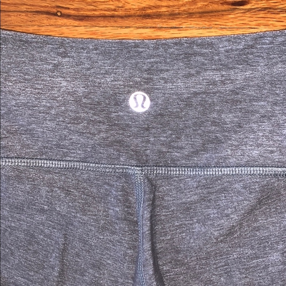 LULULEMON cropped leggings